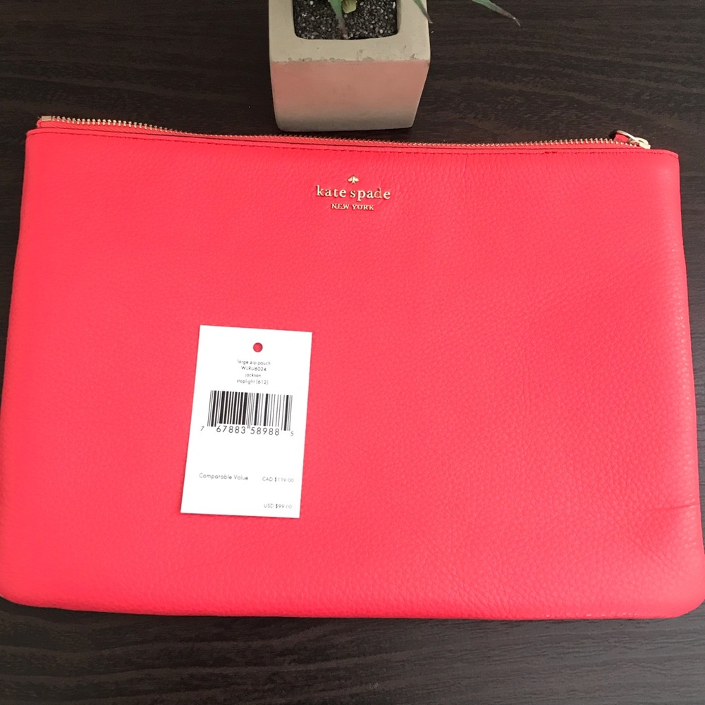 Kate Spade Jackson Large Zip Clutch in Spotlight - Picture 5 of 7